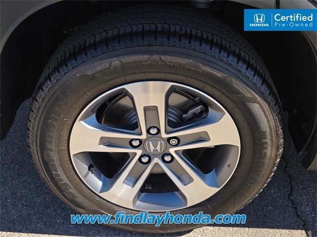 used 2025 Honda Pilot car, priced at $37,980