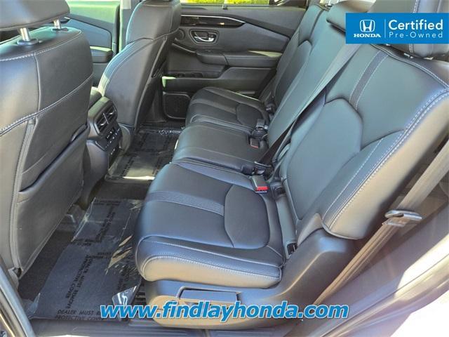 used 2025 Honda Pilot car, priced at $37,980