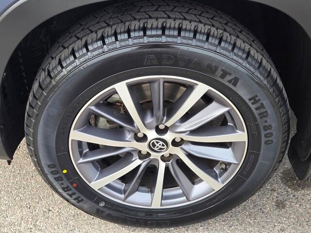 used 2018 Toyota Highlander car, priced at $19,990