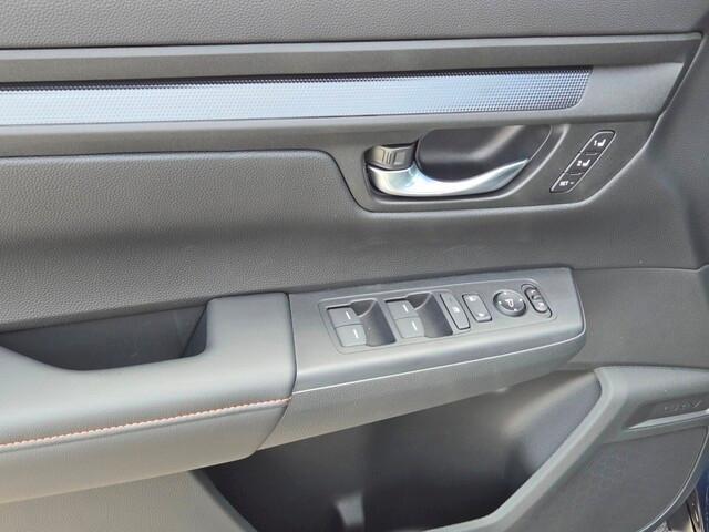 new 2026 Honda CR-V Hybrid car, priced at $39,965