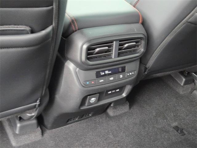 new 2025 Honda Pilot car, priced at $50,895