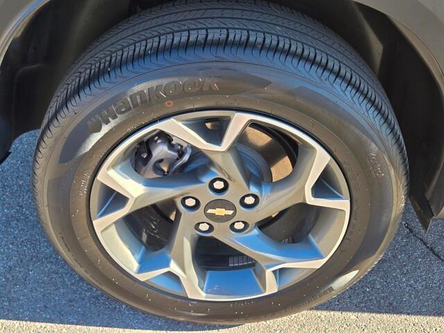 used 2025 Chevrolet Trax car, priced at $20,244