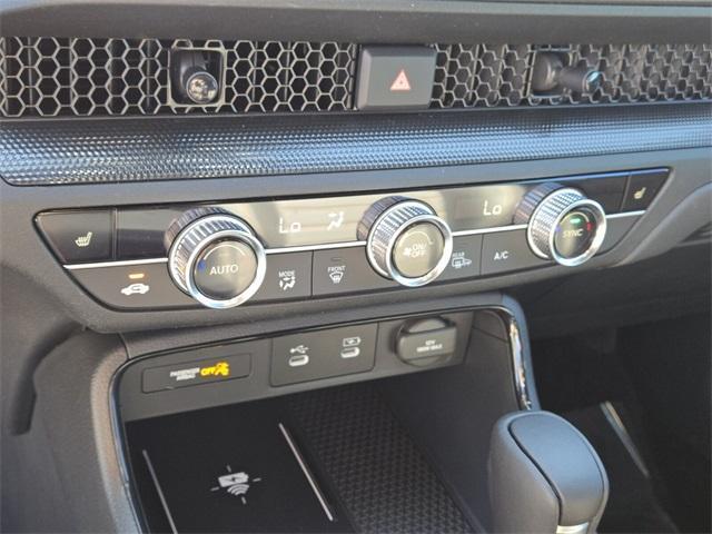 new 2026 Honda CR-V Hybrid car, priced at $40,396