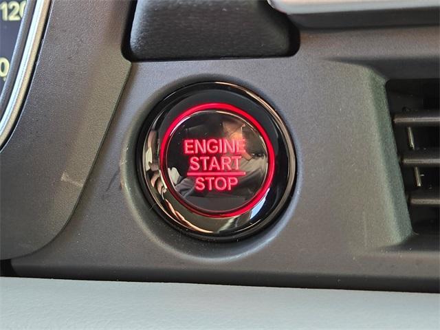 new 2025 Honda Pilot car, priced at $45,243