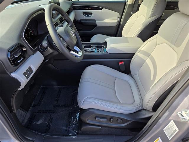 new 2025 Honda Pilot car, priced at $45,243