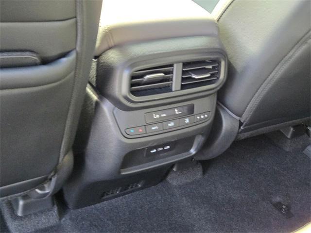 new 2025 Honda Pilot car, priced at $45,243