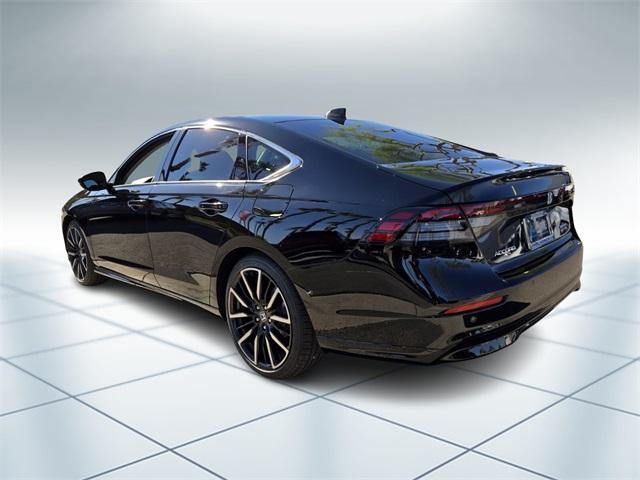 new 2025 Honda Accord Hybrid car, priced at $37,803
