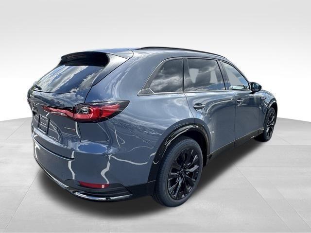 new 2026 Mazda CX-90 car, priced at $52,092