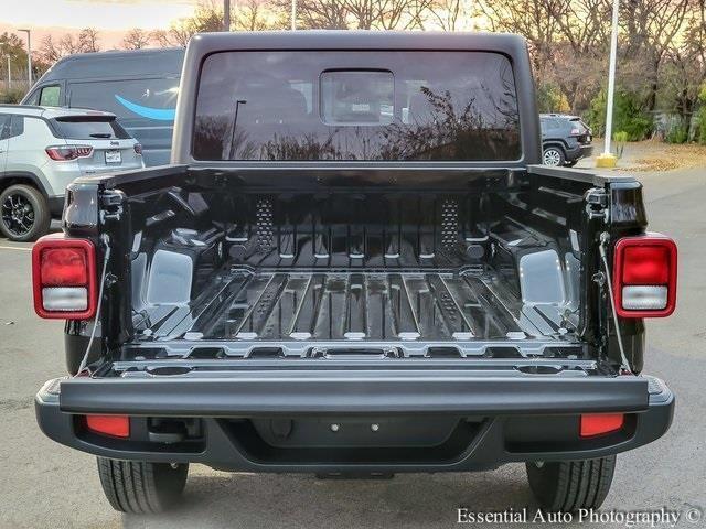 new 2026 Jeep Gladiator car, priced at $45,388