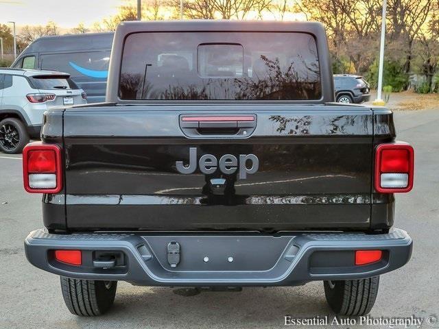 new 2026 Jeep Gladiator car, priced at $45,388