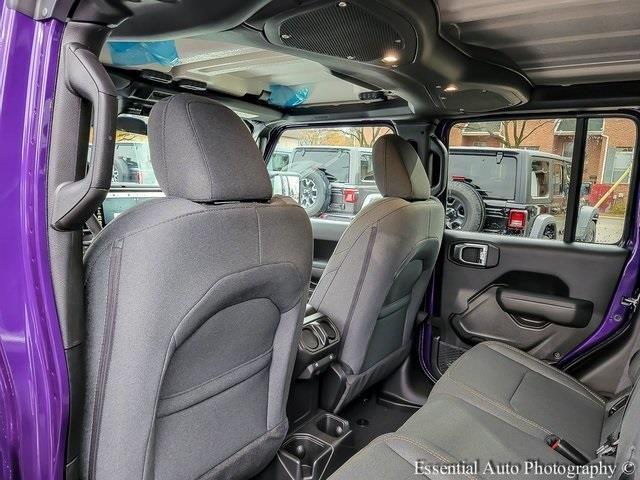 new 2026 Jeep Gladiator car, priced at $45,988