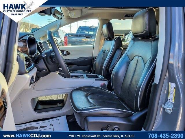 used 2023 Chrysler Pacifica car, priced at $27,891