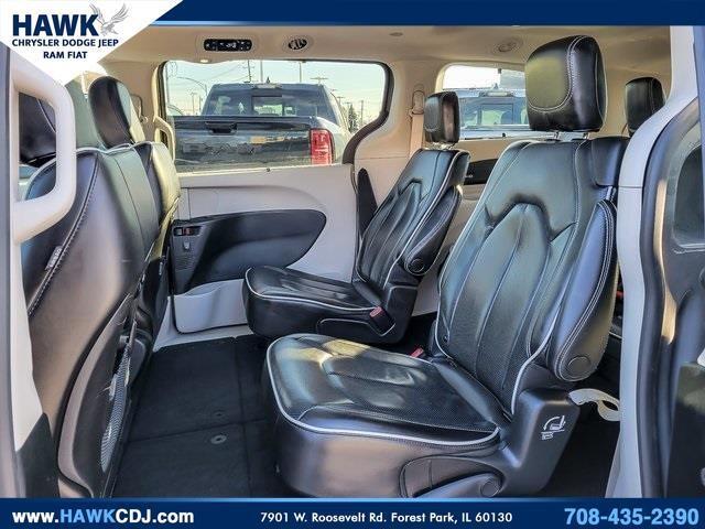 used 2023 Chrysler Pacifica car, priced at $27,891