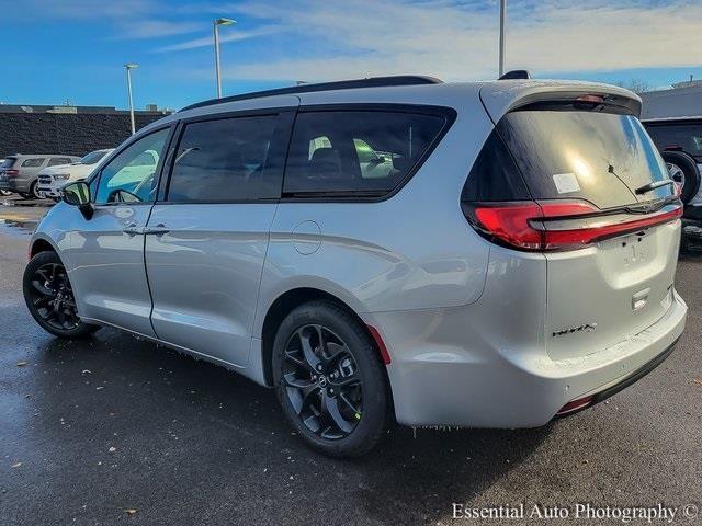 new 2026 Chrysler Pacifica car, priced at $44,988