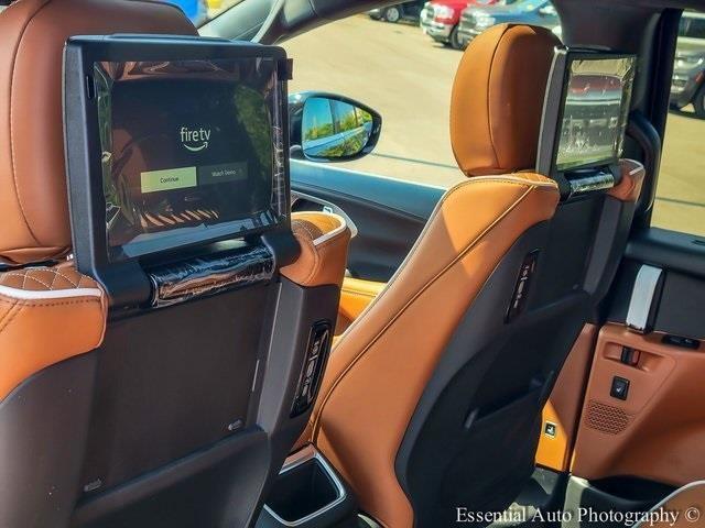 new 2026 Chrysler Pacifica car, priced at $51,138