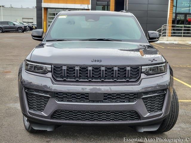 new 2026 Jeep Grand Cherokee car, priced at $44,912