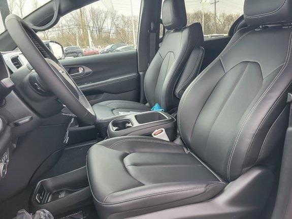 new 2026 Chrysler Pacifica car, priced at $41,604