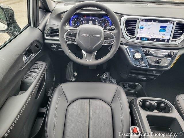 new 2026 Chrysler Pacifica car, priced at $41,604