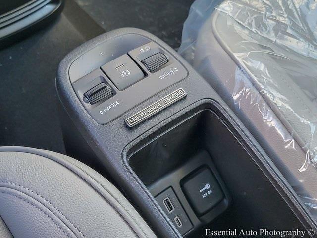 new 2025 FIAT 500e car, priced at $34,988