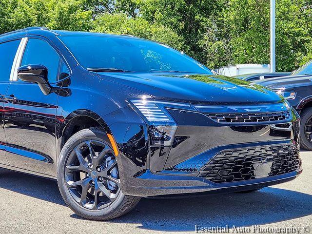 new 2027 Chrysler Pacifica car