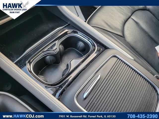 used 2024 Chrysler Pacifica car, priced at $36,551