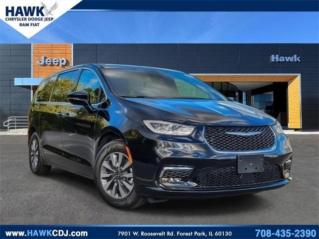 new 2026 Chrysler Pacifica Hybrid car, priced at $50,988