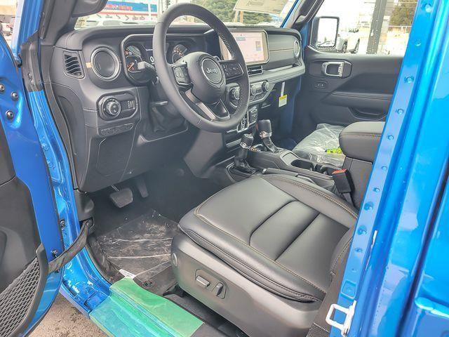 new 2026 Jeep Gladiator car, priced at $43,422