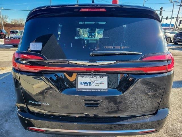 new 2026 Chrysler Pacifica Hybrid car, priced at $58,772