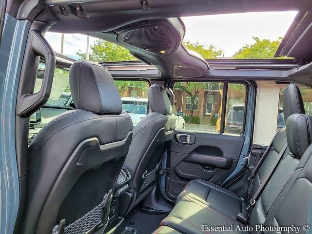 new 2025 Jeep Wrangler car, priced at $61,488