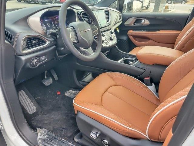 new 2026 Chrysler Pacifica car, priced at $53,736
