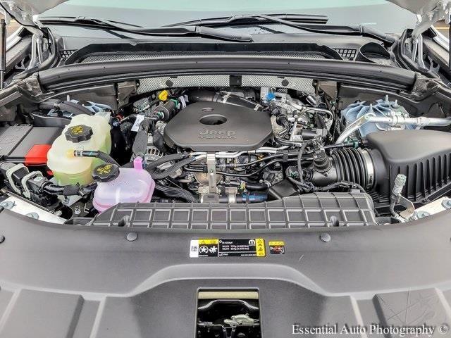 new 2026 Jeep Grand Cherokee car, priced at $44,376