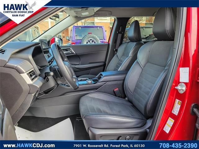 used 2025 Mitsubishi Outlander car, priced at $25,988