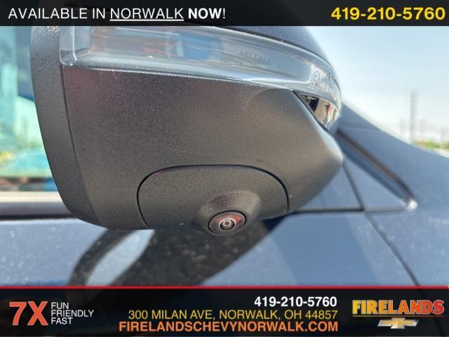 new 2025 Chevrolet Traverse car, priced at $50,410