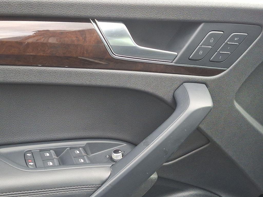 used 2020 Audi Q5 car, priced at $16,000