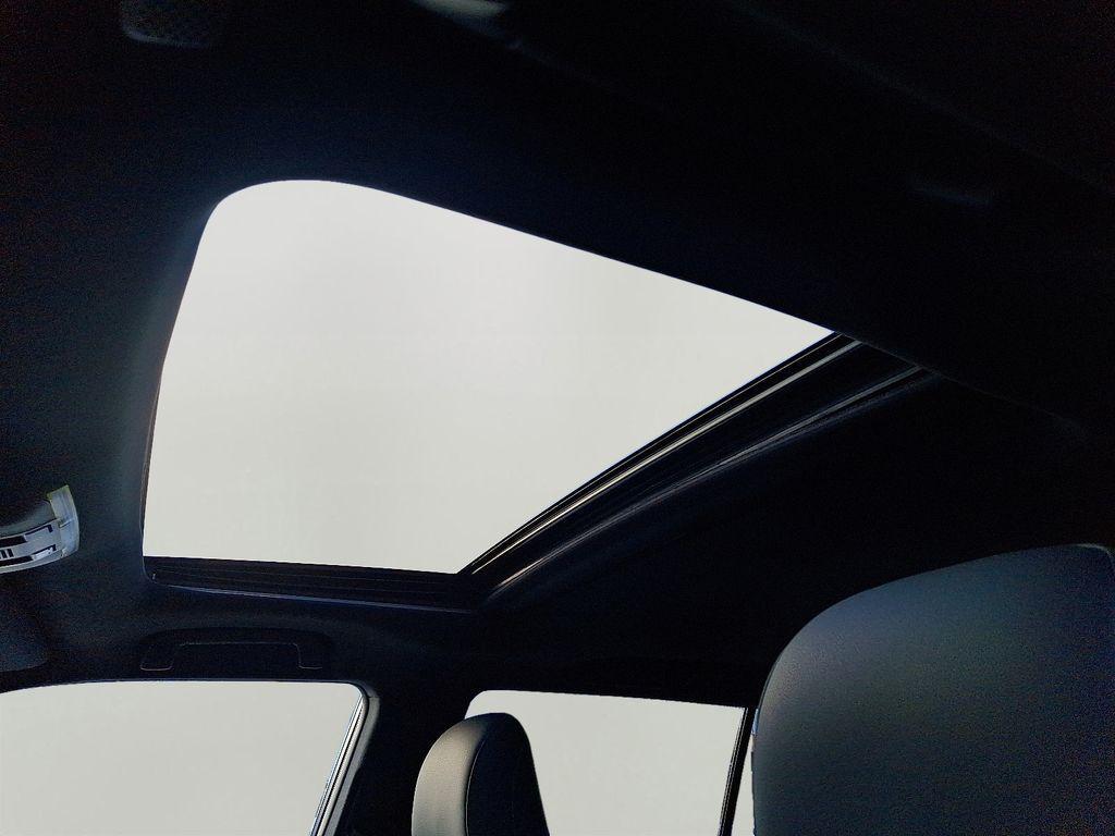 used 2022 Lexus GX 460 car, priced at $45,221