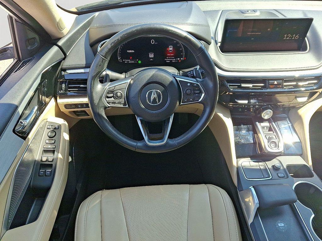 used 2023 Acura MDX car, priced at $39,495