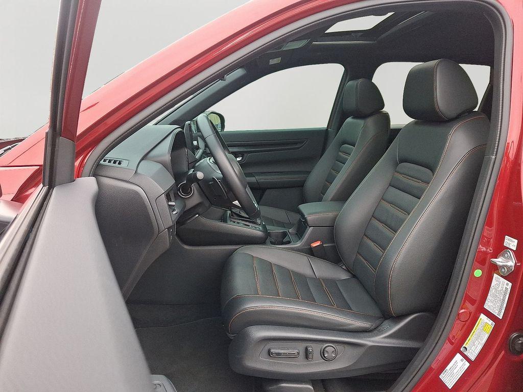 used 2025 Honda CR-V Hybrid car, priced at $34,999