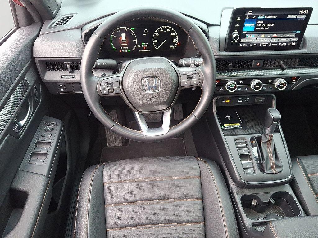 used 2025 Honda CR-V Hybrid car, priced at $34,999