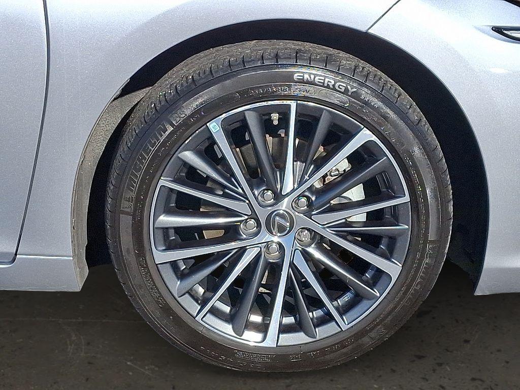 used 2023 Lexus ES 250 car, priced at $29,995