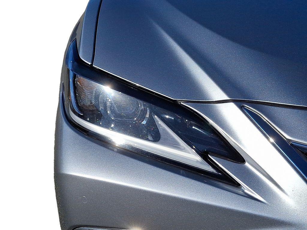 used 2023 Lexus ES 250 car, priced at $29,995