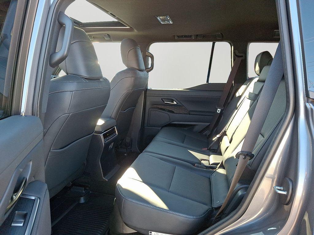 used 2025 Lexus GX 550 car, priced at $78,500