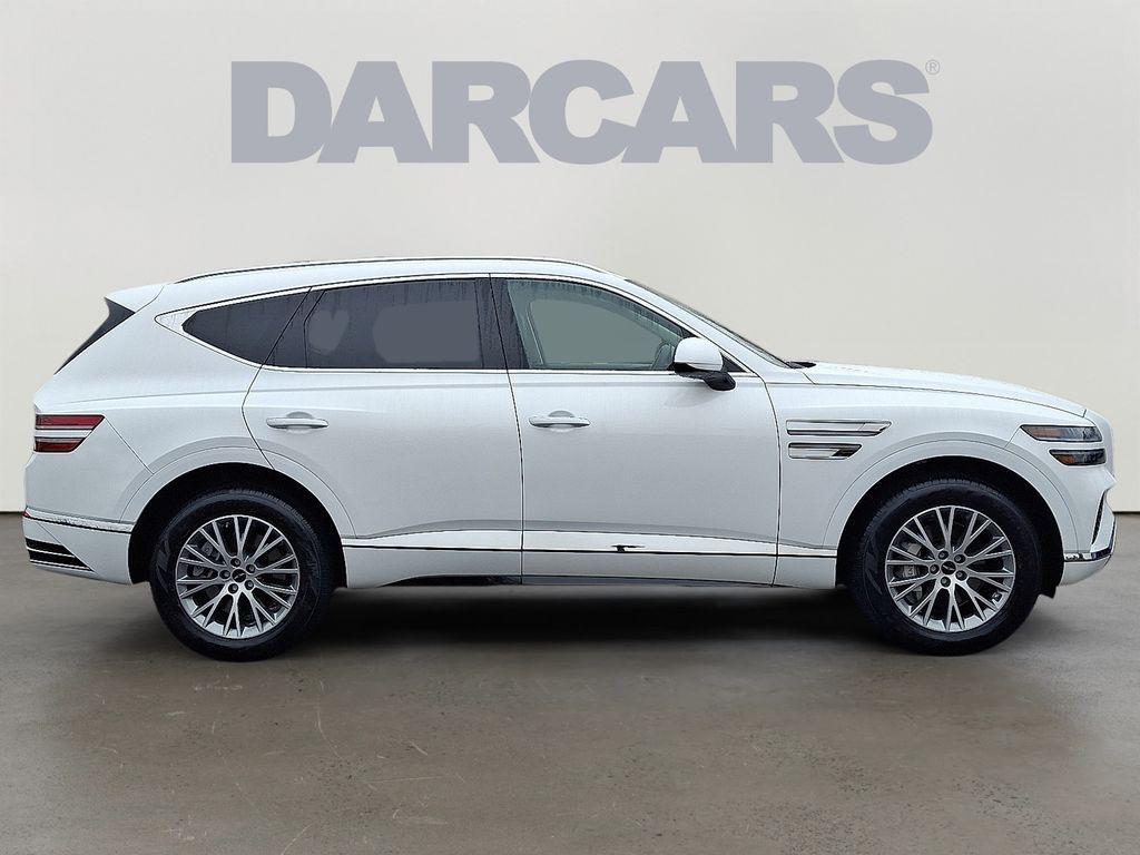 used 2025 Genesis GV80 car, priced at $42,850