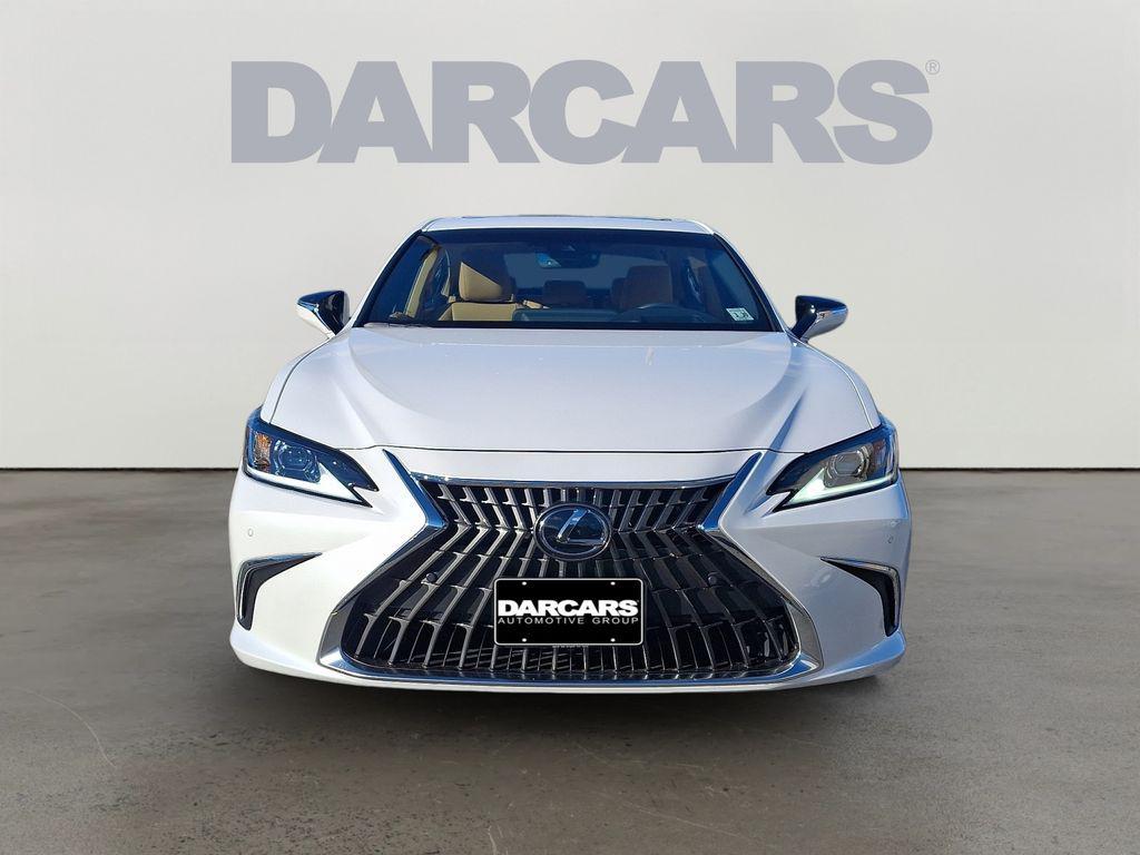 used 2025 Lexus ES 350 car, priced at $44,000