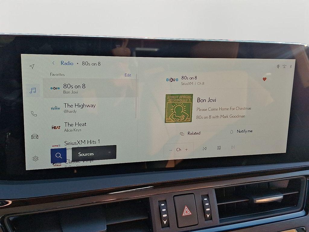 used 2025 Lexus ES 350 car, priced at $44,000