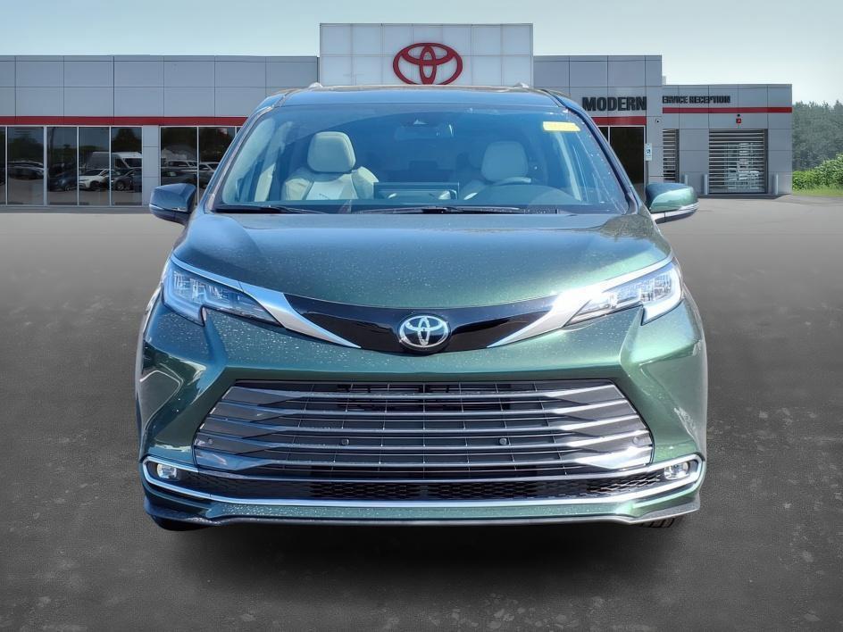 new 2026 Toyota Sienna car, priced at $54,651