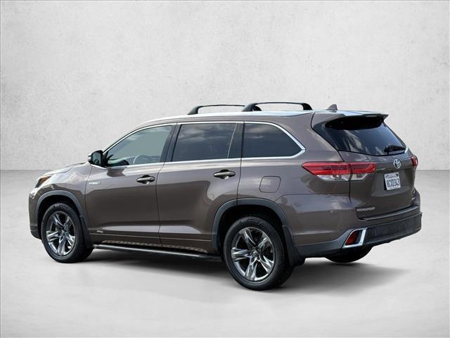 used 2018 Toyota Highlander Hybrid car, priced at $18,991