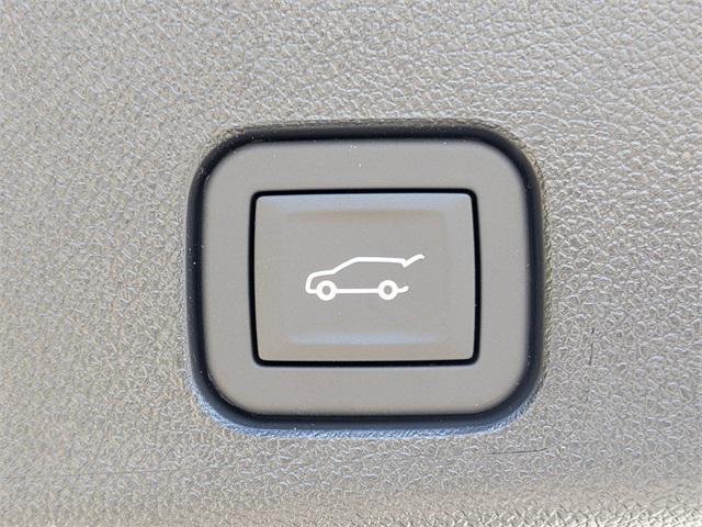 new 2026 Chevrolet Traverse car, priced at $40,735