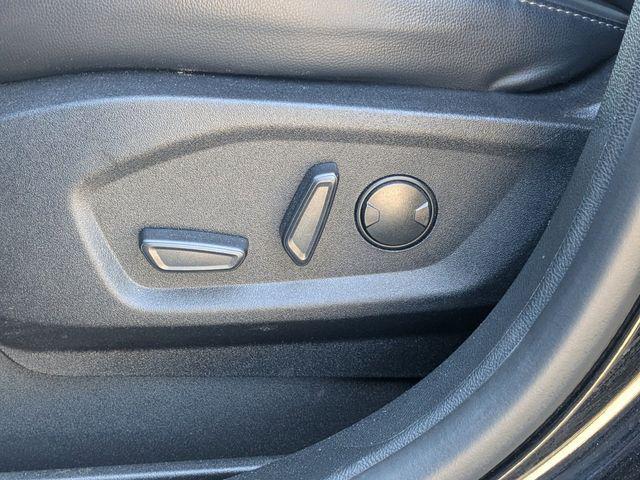 used 2024 Ford Edge car, priced at $20,248