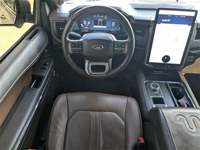 used 2023 Ford Expedition car, priced at $45,986
