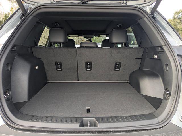 new 2026 Chevrolet Equinox car, priced at $35,880